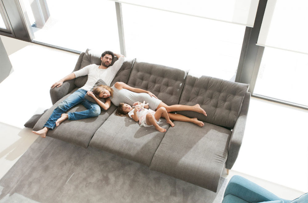 Avalon Corner By Fama