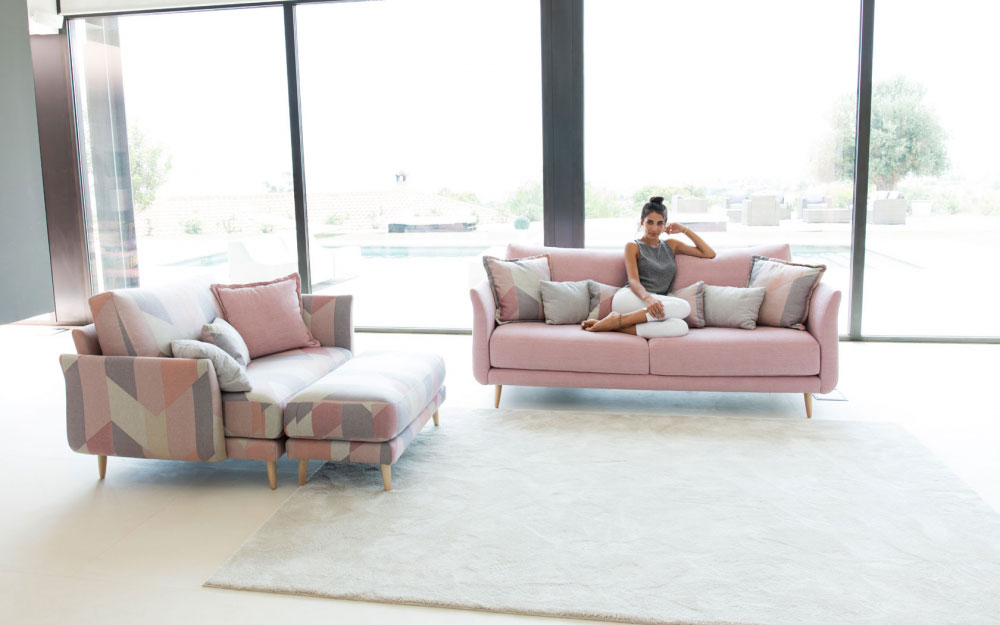 Helsinki 2 Seater Sofa (167cm) │ Fama