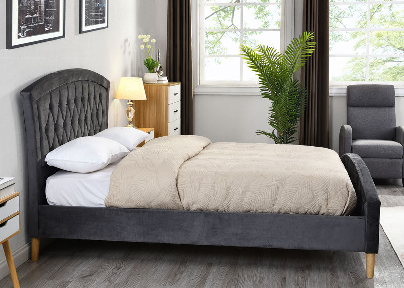 Kingston Fabric Bed 4'6ft