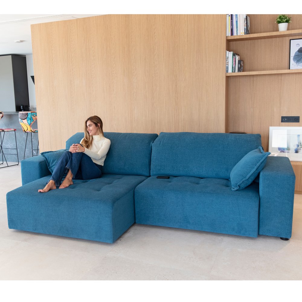 Paradis Sofa by Fama (V1, AX, AX, V2)