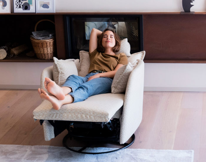 Nadia Swivel Electric Recliner by Fama