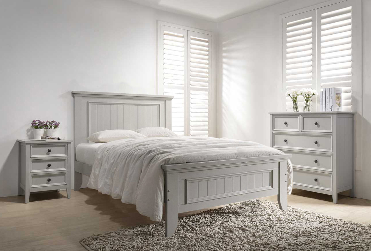 Mila Panelled Bed 4' - Taupe